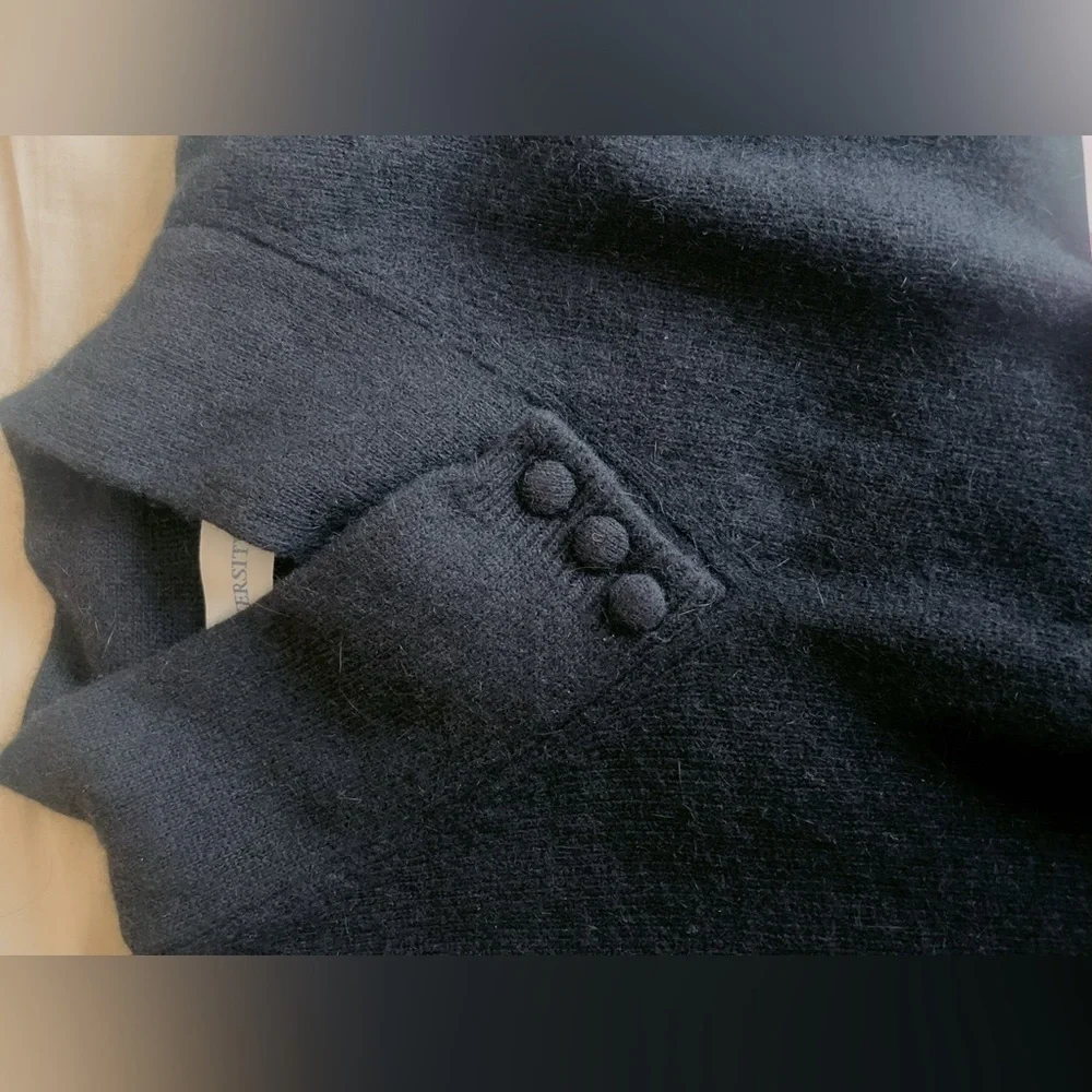 Womens lambsWool Sweater Cowl‎ Neck black MEDIUM